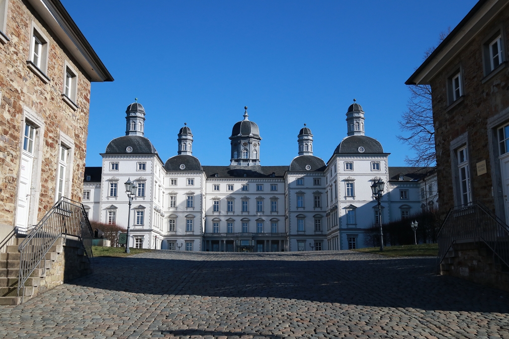 Bensberger Schlosswegs (Streizug Nummer 13) - Schloss Bensberg