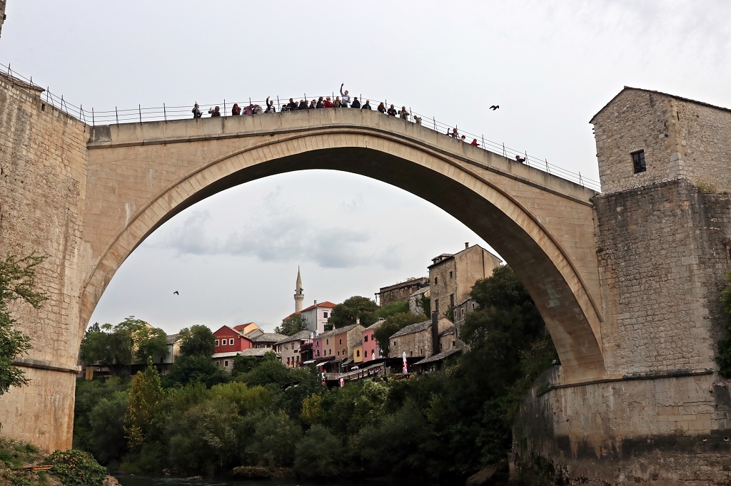 Blick auf die Stari most in Mostar
