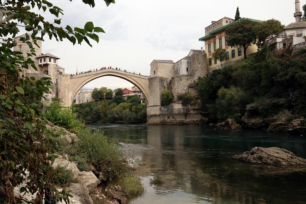 Blick auf die Stari most in Mostar