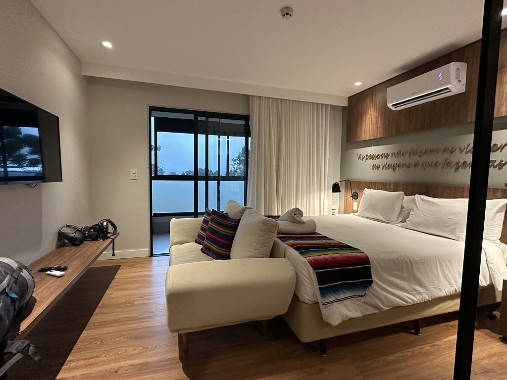 Unser Zimmer im Hotel Wanderlust in Campos do Jordao