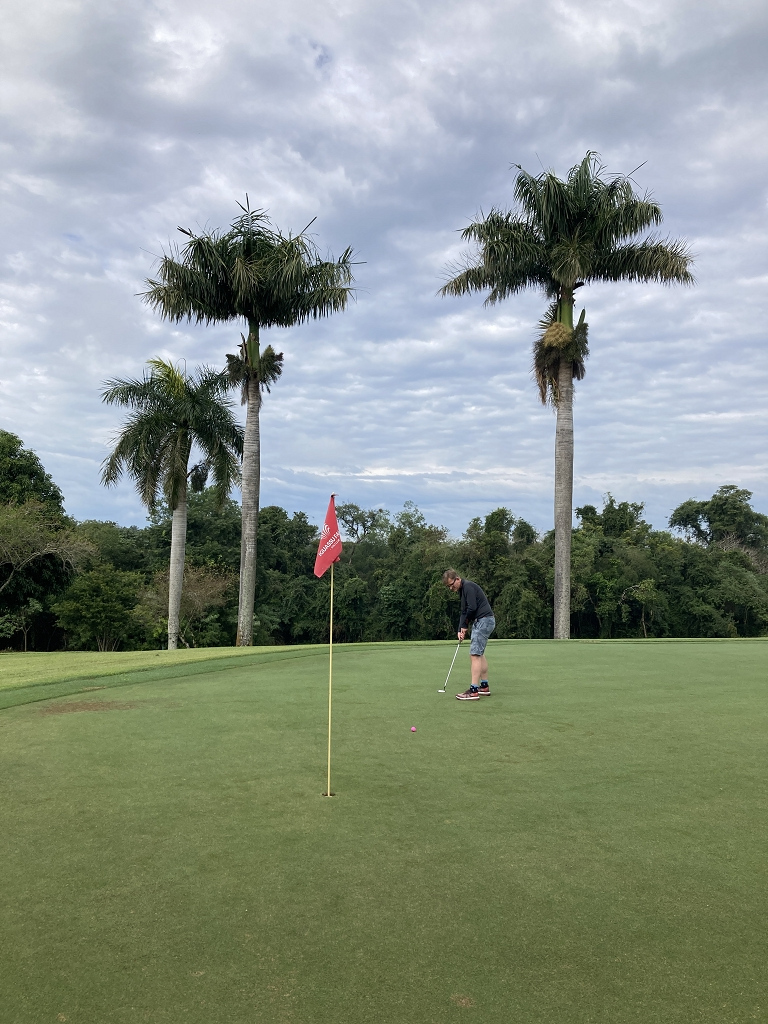 Bahn 1 auf dem Iguassu Falls Golfplatz