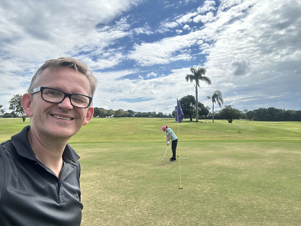 Bogey-Putt an Bahn 9 auf dem Iguassu Falls Golfclub
