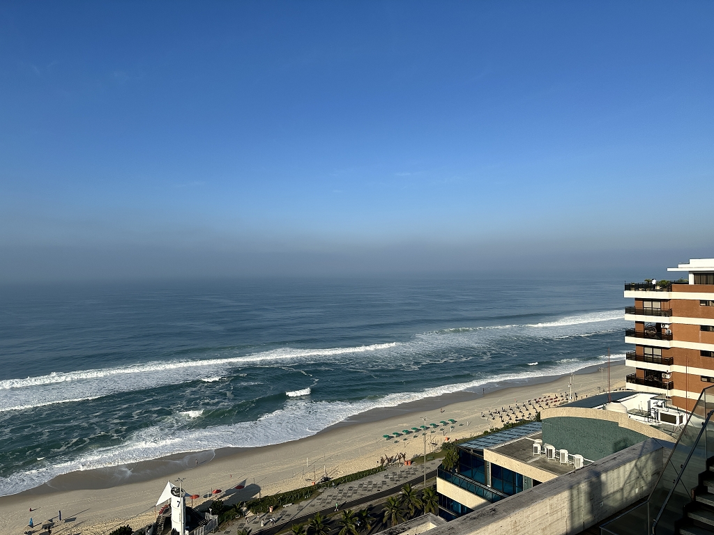 Blick auf den Strand Barra da Tijuca vom Hotel Windsor Marapendi