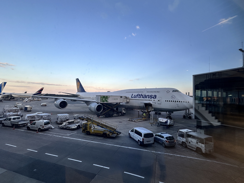 Der Jumbo - nicht unser Flieger aber dafür eines der schönsten