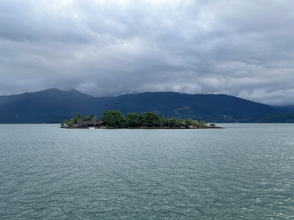 Mit dem Schoner Estrela da Manha hinaus in die Bucht von Paraty