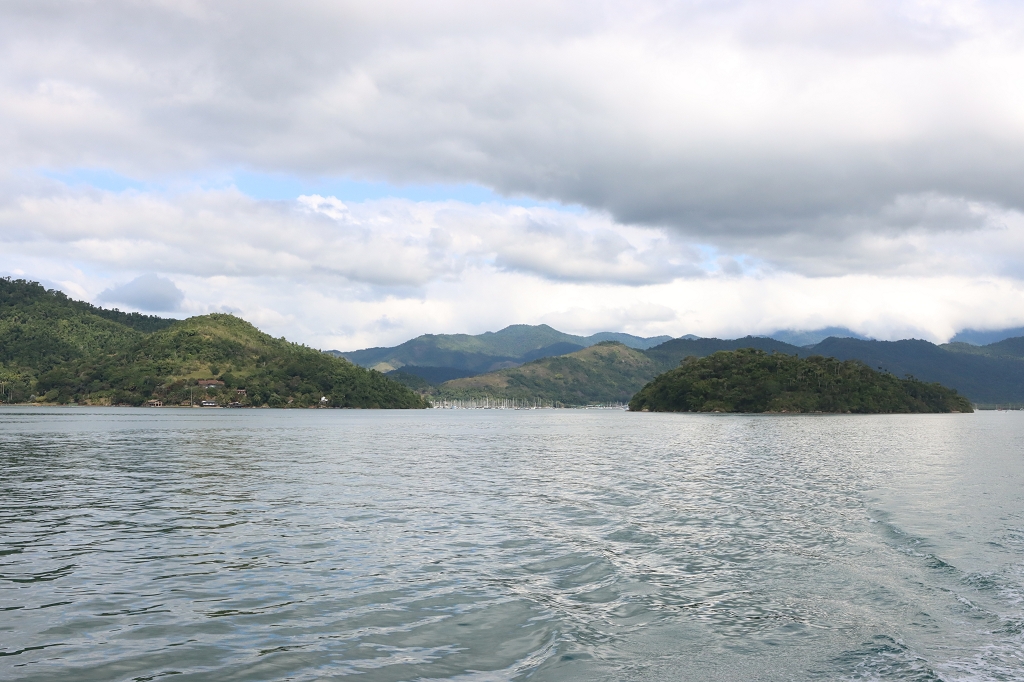 Mit dem Schoner Estrela da Manha hinaus in die Bucht von Paraty