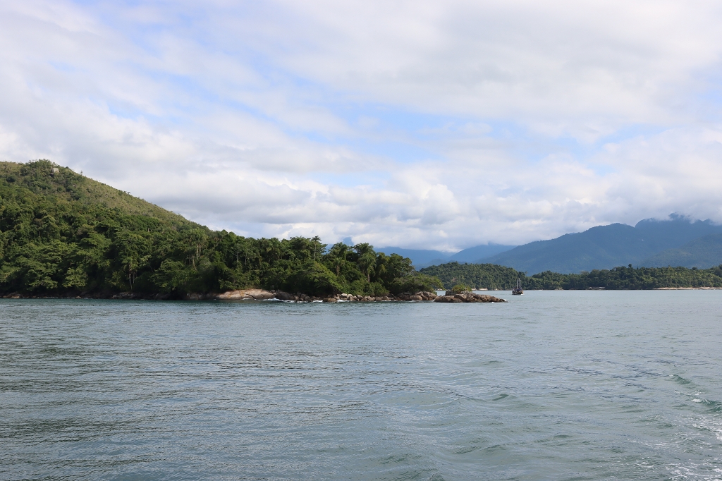 Mit dem Schoner Estrela da Manha hinaus in die Bucht von Paraty