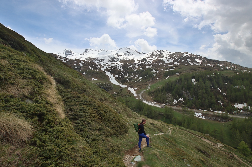 Abstieg von Plan Maison nach Breuil-Cervinia