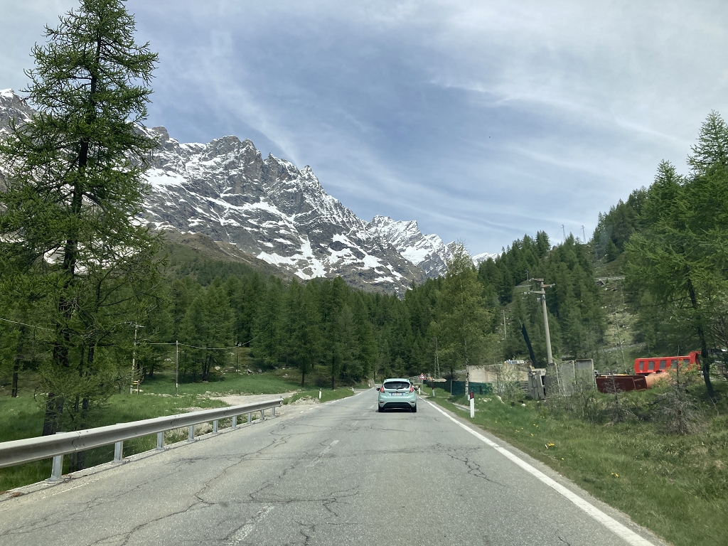 Autofahrt nach Breuil-Cervinia