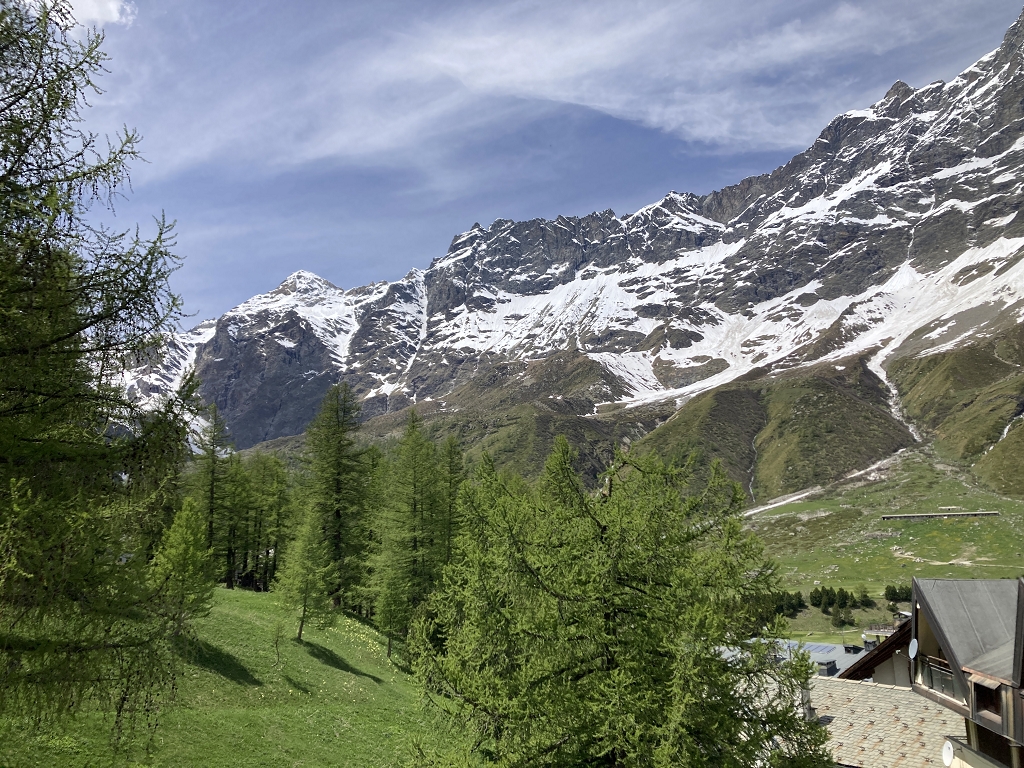 Blick auf die Berge vom Apartment