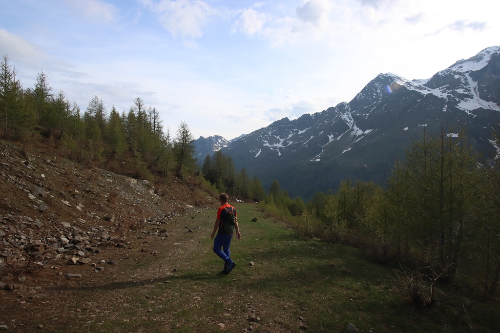 Abstieg zum Lago Blu