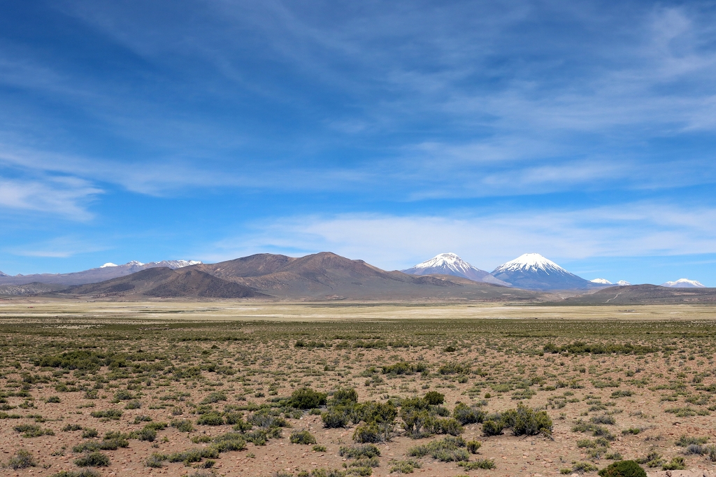Unendliche Weite des Altiplano im Norden Chiles