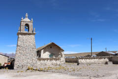 Kirche in Guallatire