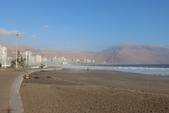 Am Strand von Iquique