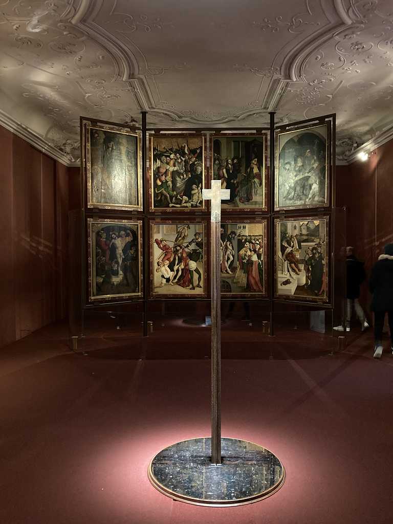 Der Breu-Altar (Jörg Breu der Ältere), auch Melker Altar genannt, von 1502. Auf acht beidseitig bemalten Tafeln ist das Leben und Leiden Jesu dargestellt.