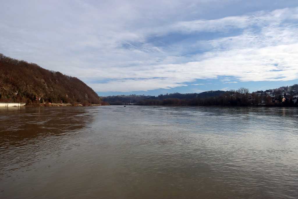 Zusammenfluss der Flüsse Donau, Inn und Ilz