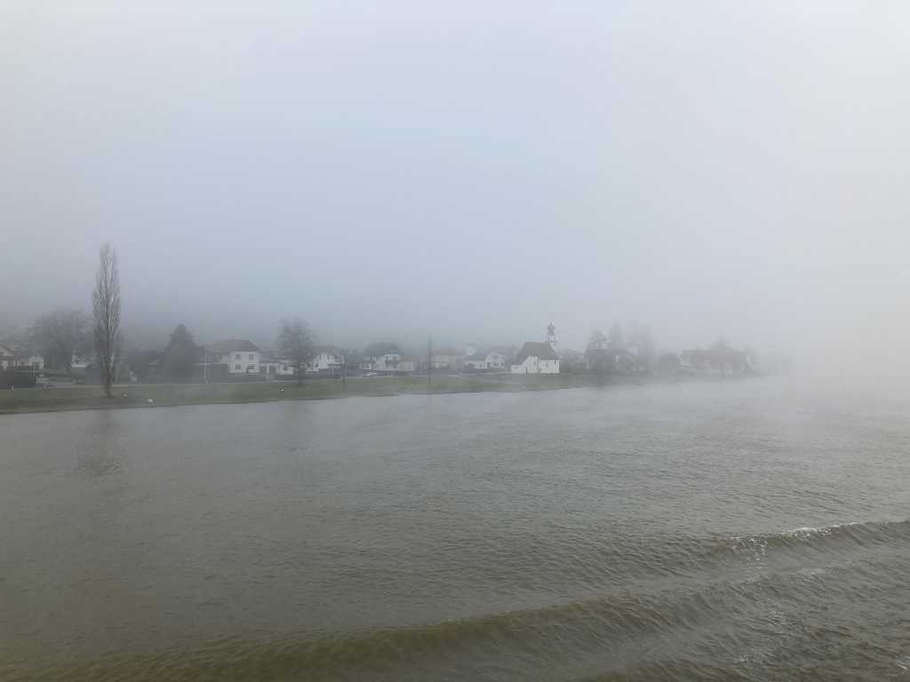 Im Nebel schipperten wir zurück nach Passau