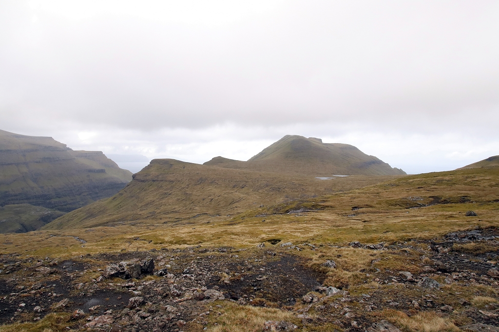 Mystische Landschaft auf dem Wanderweg von Saksun nach Tjørnuvík