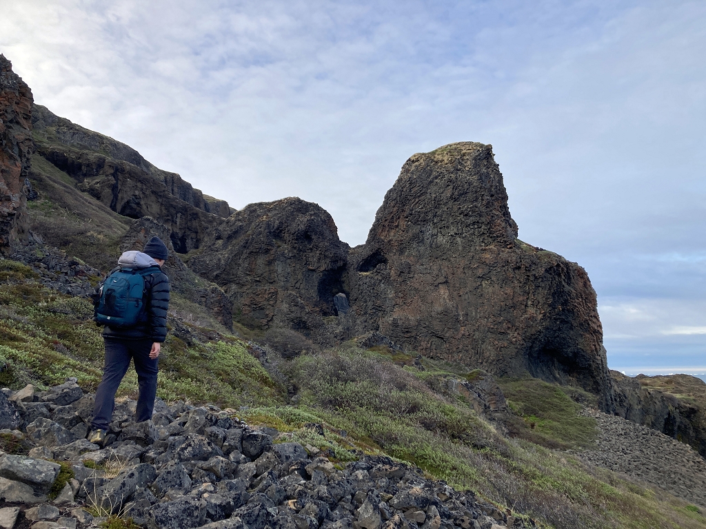 Massive Basaltwand im Kuannit