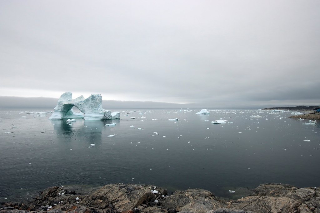 Blick auf die Eisberge in der Diskobucht