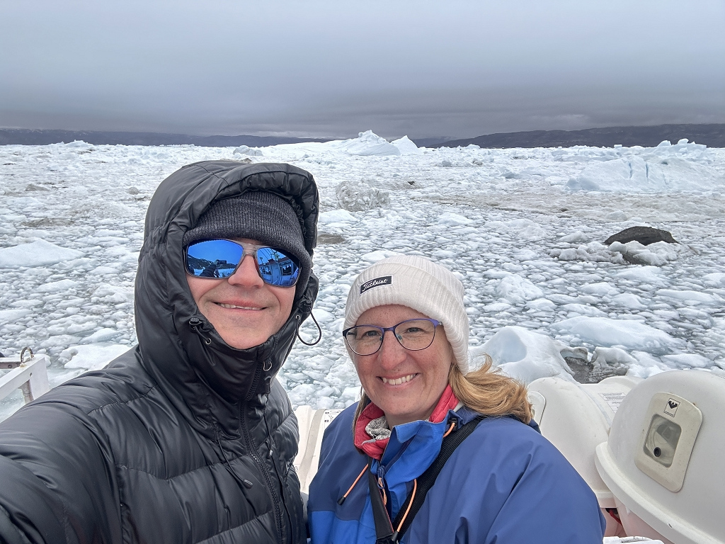 Bootstour zum Eqi-Gletscher und zur Glacier Lodge