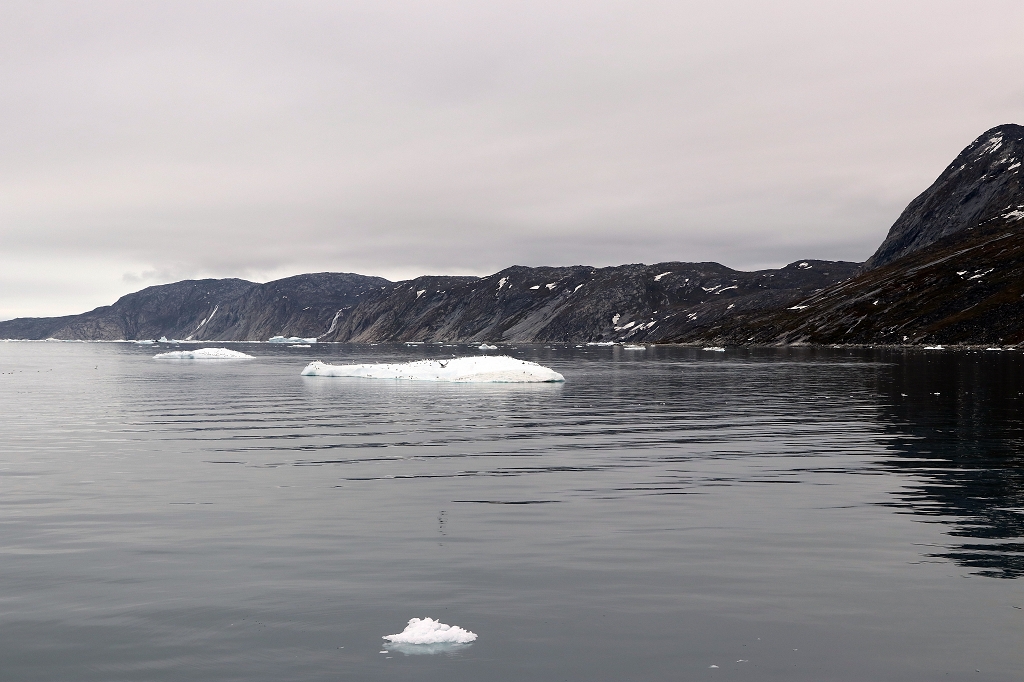 Bootstour zum Eqi-Gletscher und zur Glacier Lodge