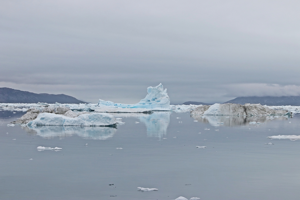 Bootstour zum Eqi-Gletscher und zur Glacier Lodge