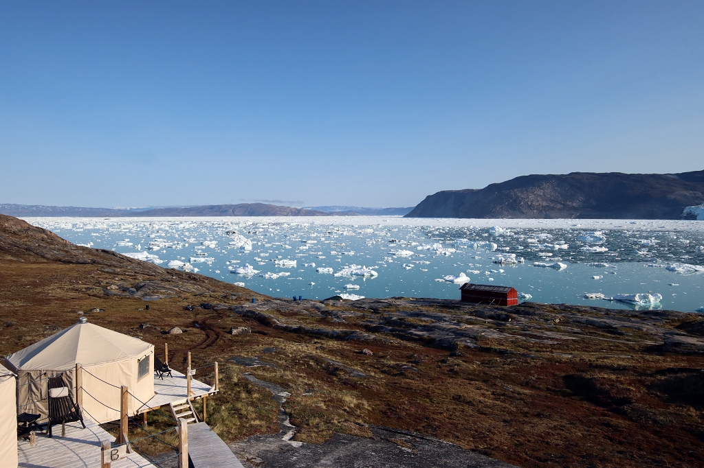 Guten Morgen vom Eqi-Gletscher