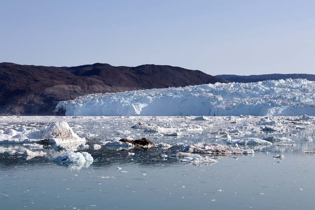 Wanderung zur Moräne des Eqi-Gletschers