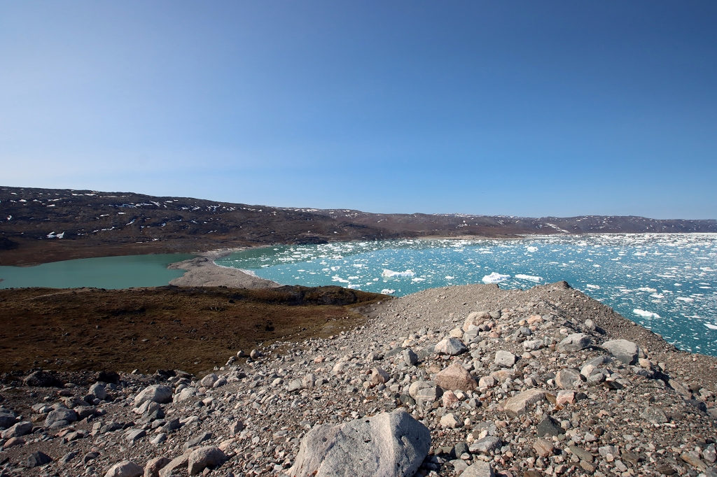 Angekommen an der Moräne des Eqi-Gletschers