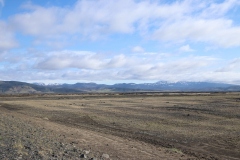 Ausblicke entlang der Asphaltstraße 32 auf Island