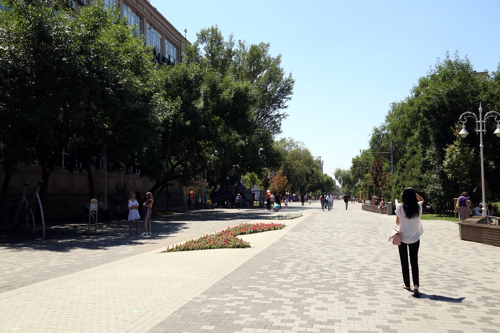 Fußgängerzone in Almaty