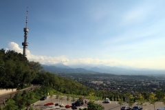 Fernsehturm Almaty auf dem Kök-Töbe