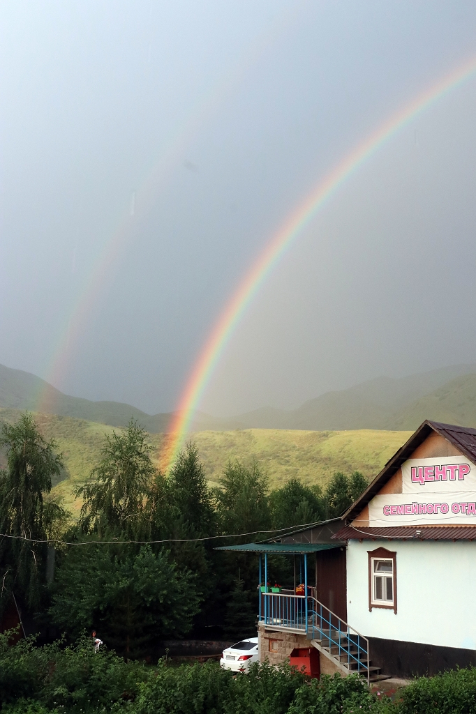 Regenbogen im Turgen-Tal
