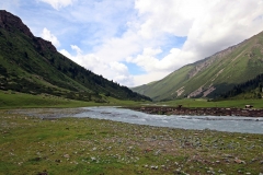 Wanderung zum Teleti-Pass in Kirgistan