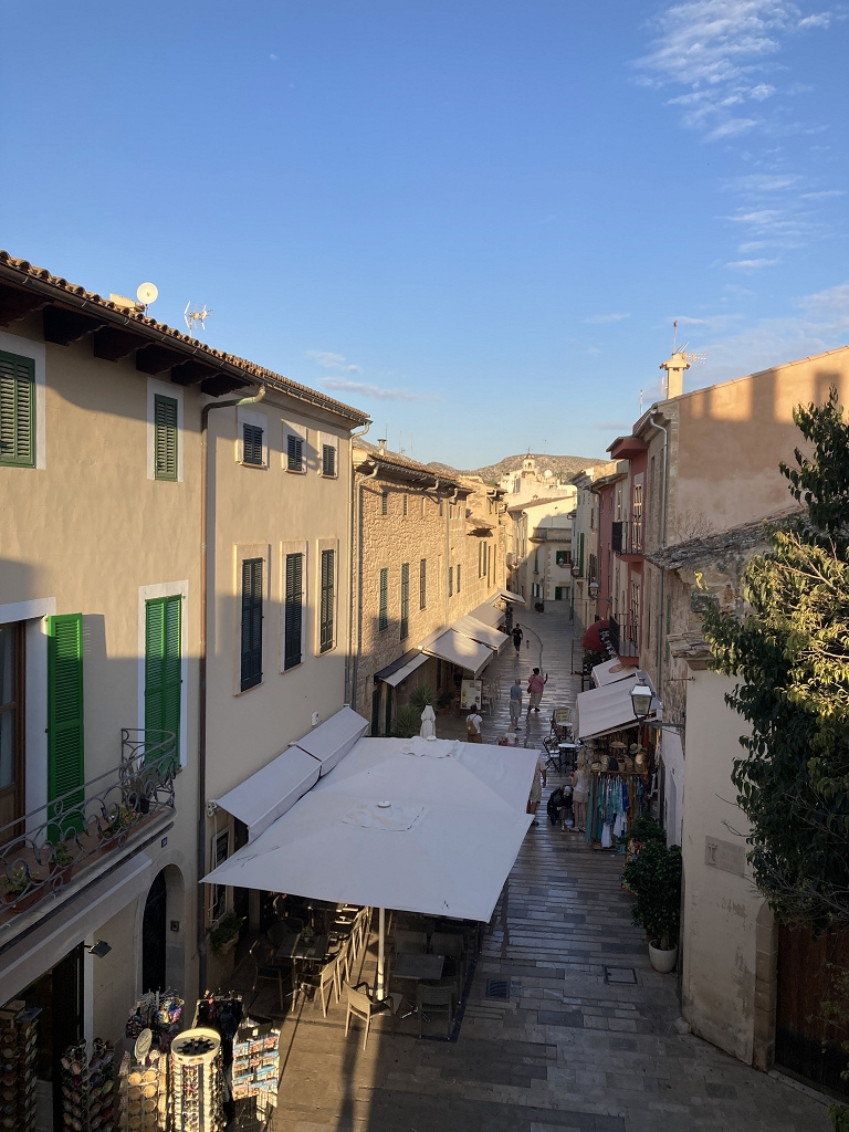 Blick von der Stadtmauer auf die Altstadt von Alcúdia
