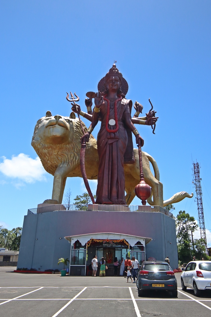 33 m hohe Shiva-Statue am Grand Bassin
