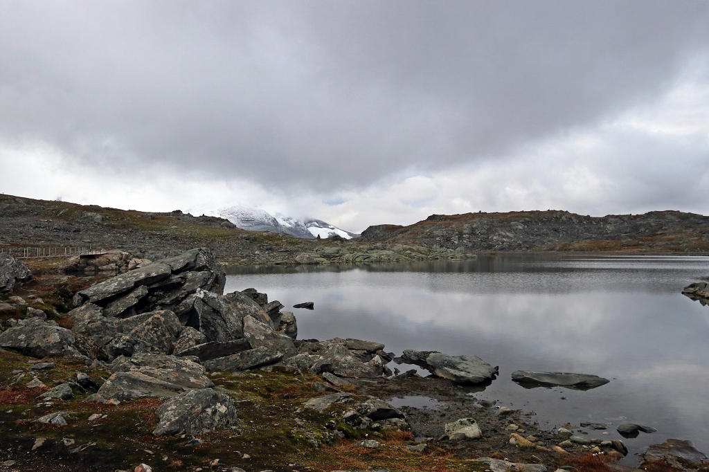Entlang der Landschaftsroute Sognefjellet von Lom bis zum Ende des Sognefjords 