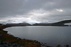 Entlang der Landschaftsroute Sognefjellet von Lom bis zum Ende des Sognefjords - See Fantesteinsvatnet