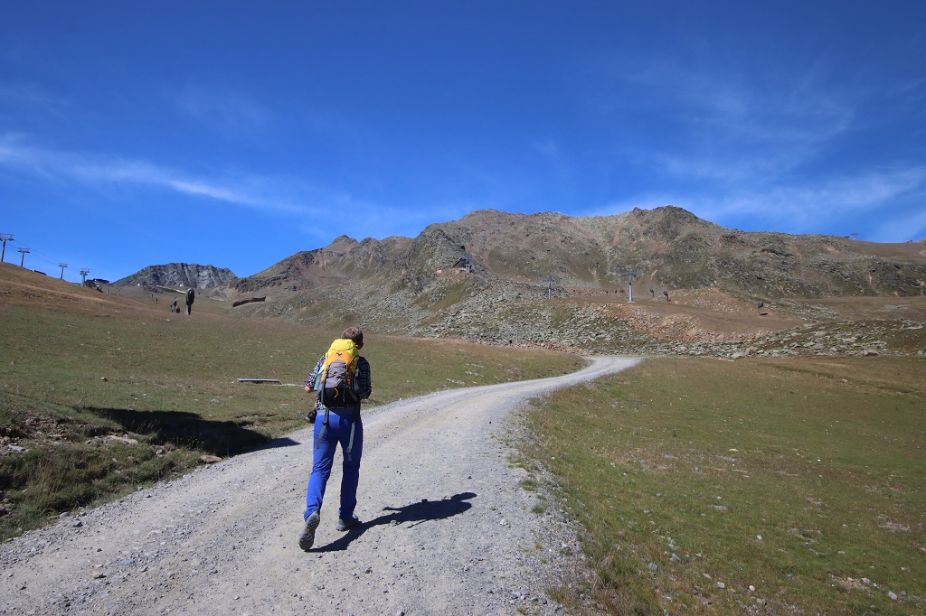 Wanderung von der Bergstation Giggijoch zur Rotkogelhütte