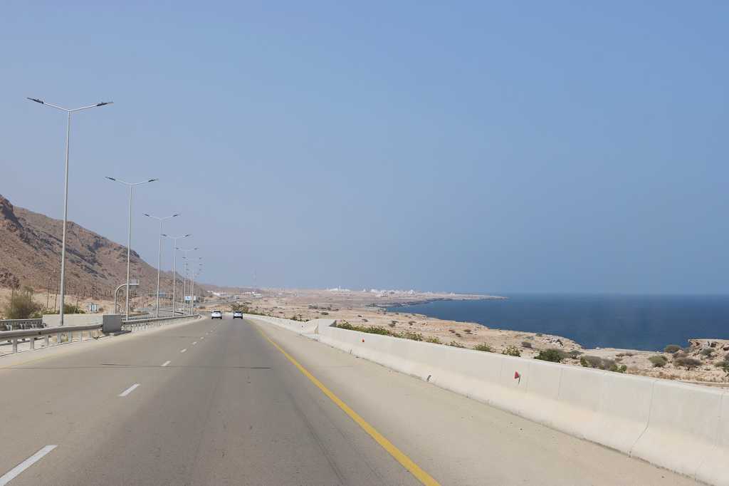 Küstenstraße in Richtung Muscat