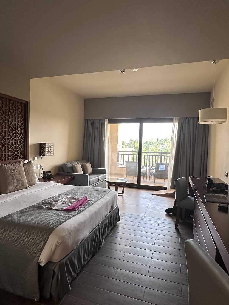 Unser Zimmer im Fanar Hotel & Residences in Salalah