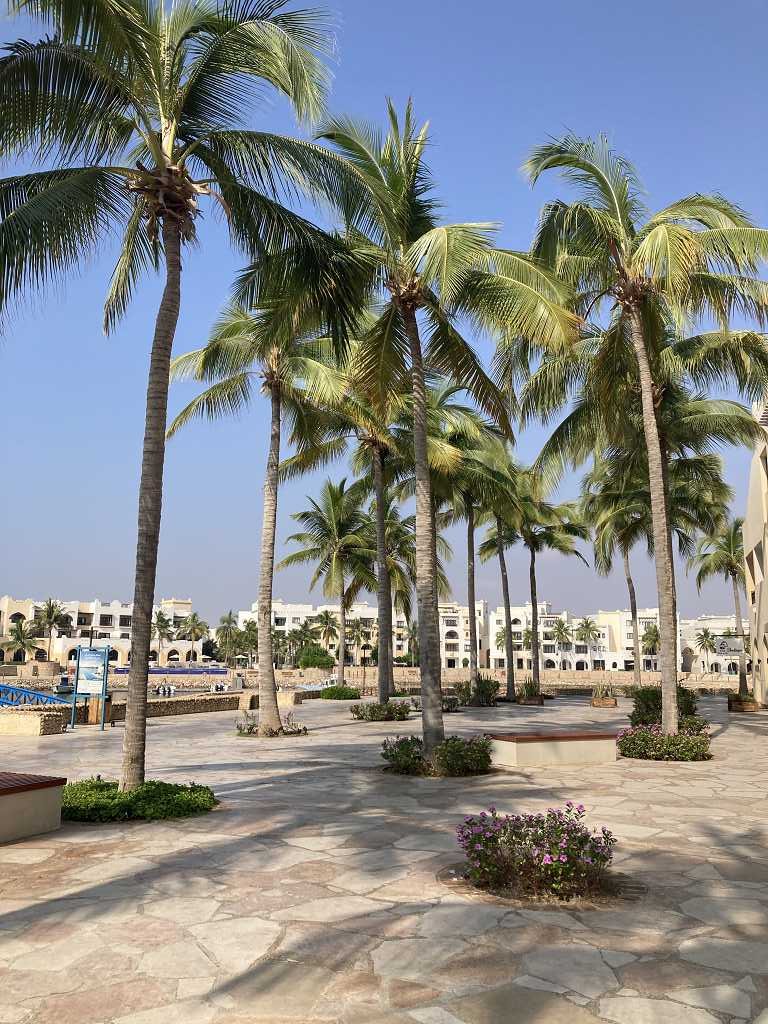 Promenade im Hawana Hotelkomplex in Salalah