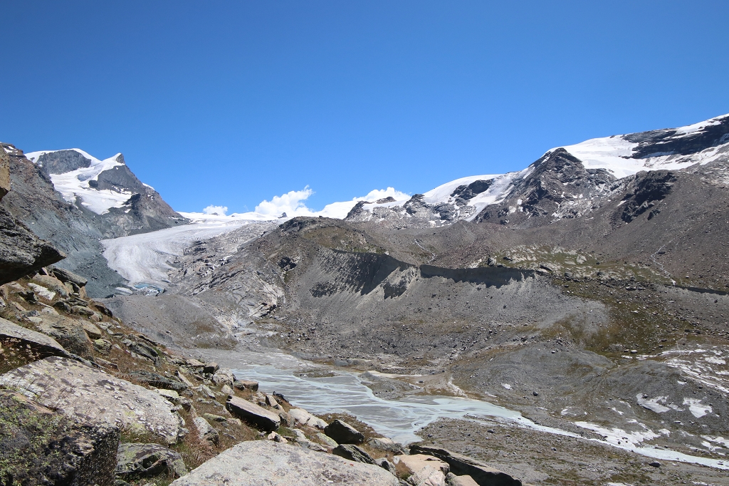 Findelgletscher auf der Fünf-Seen-Runde in Zermatt