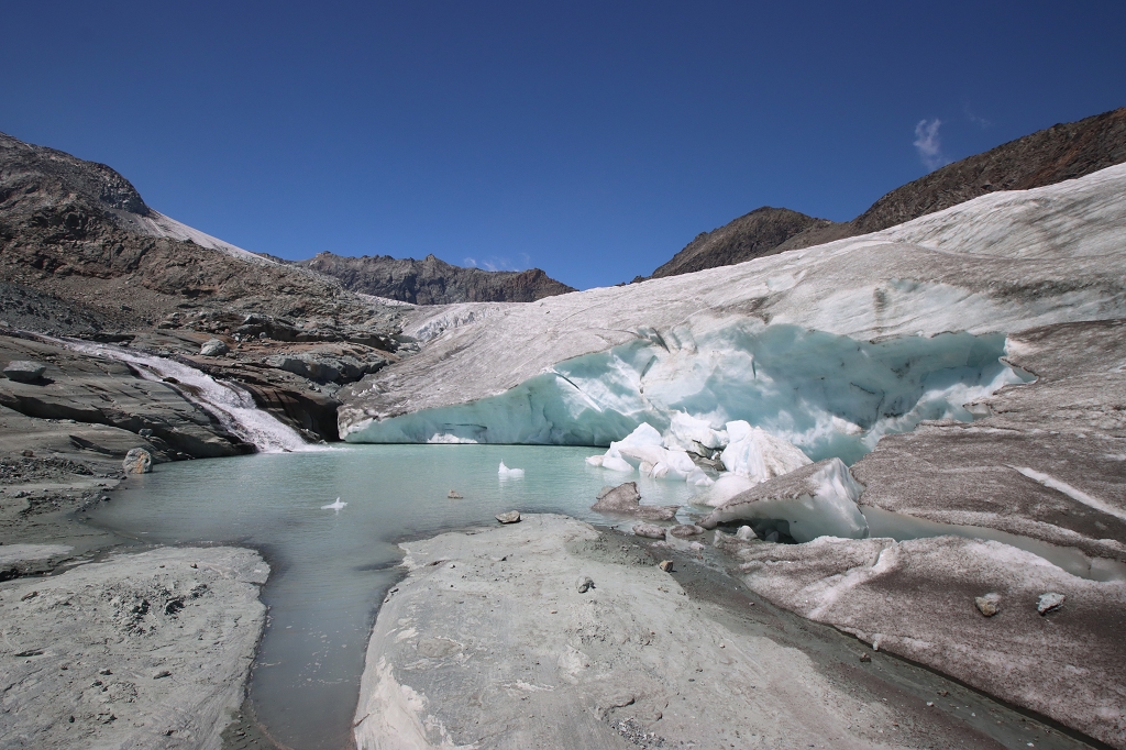 Mattmark Glacier Trail - Eisbruch am Hohlaubgletscher
