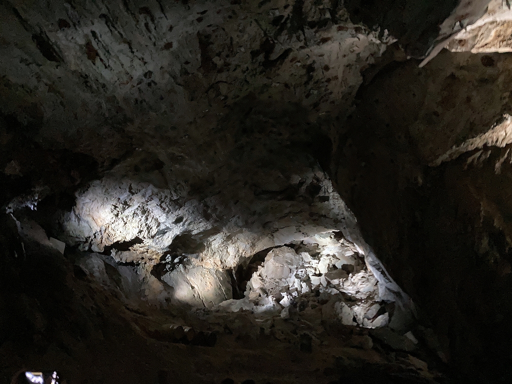 Am Endpunkt der schiffbaren Höhle