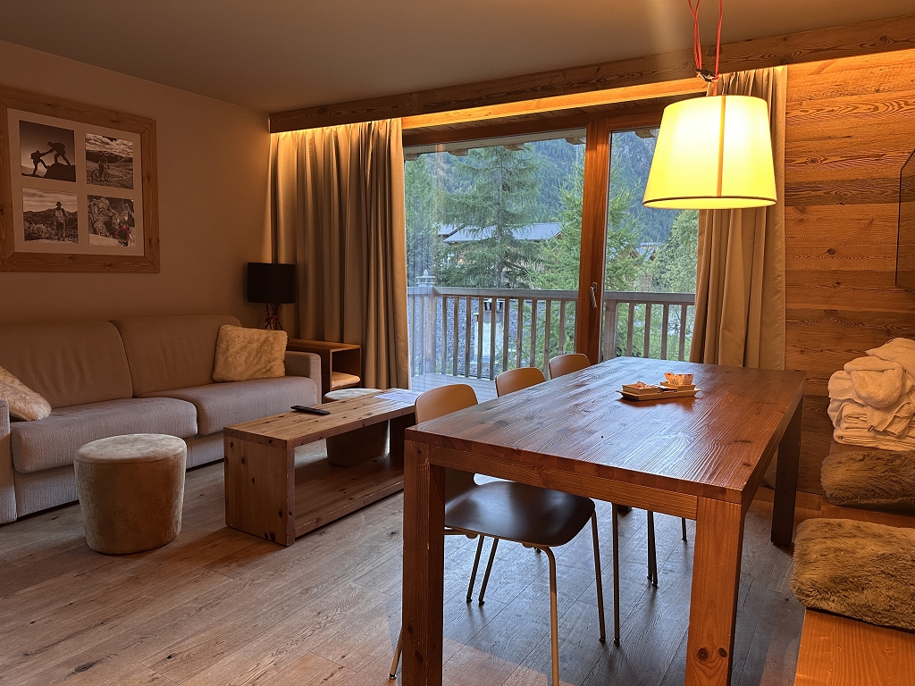 Wohnküche im Swisspeak Resort in Zinal