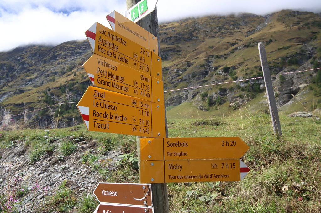 Wanderung von Plats de la Lée zur Petit Mountet