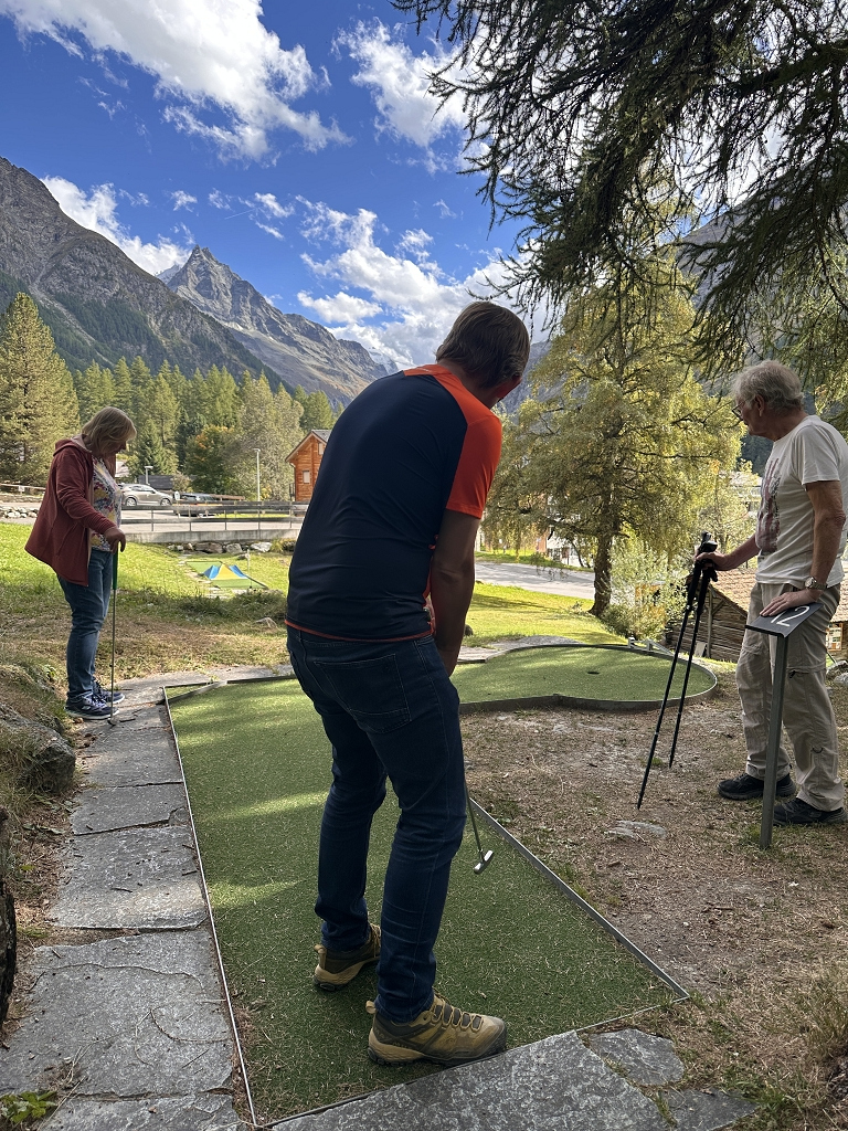 Minigolf in Zinal