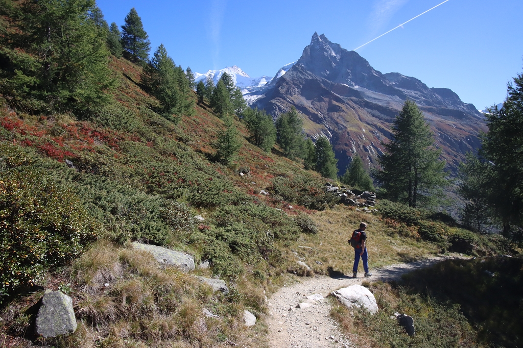 Vom Lac d’Arpitettaz über Le Chiesso nach Zinal